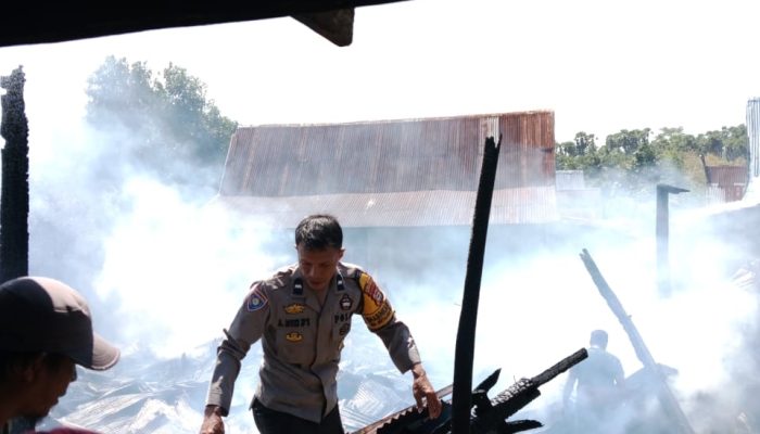Dua Rumah Terbakar di Jenetallasa, Kerugian Capai 400 Juta