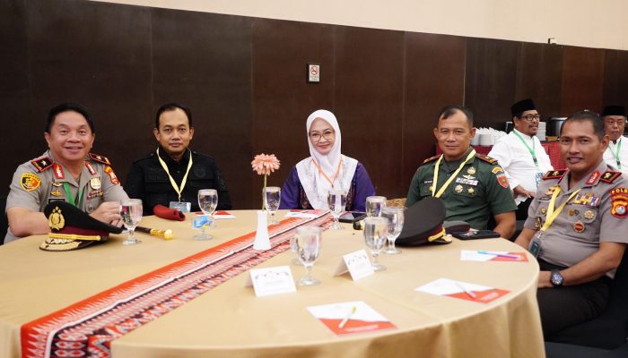 Hadiri Acara Pengukuhan KDEKS, Wakapolda Sulbar : Kita Perkuat dan Perluas Ekonomi Wilayah