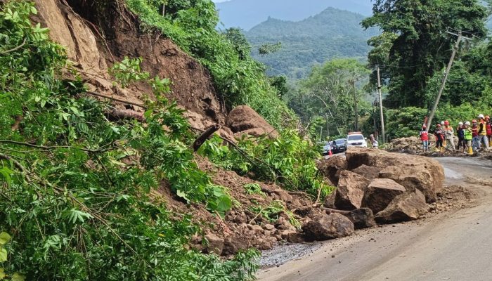 Longsor di Mallawa Maros, Polisi Imbau Masyarakat Tunda Perjalanan
