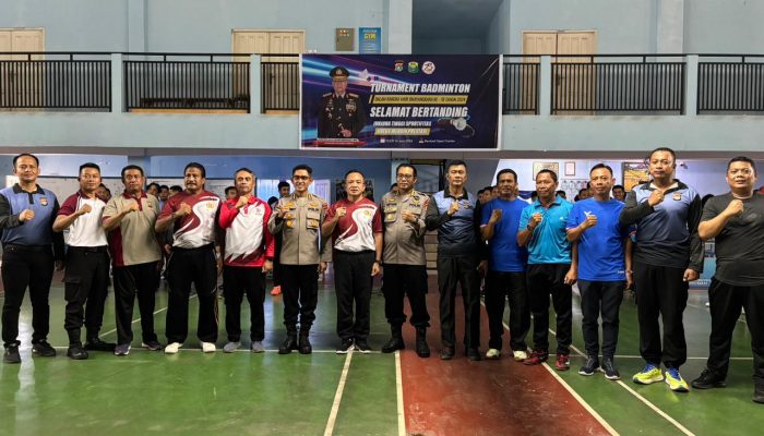 Turnamen Bulu Tangkis Polda Sulbar Meriahkan Hut Bhayangkara ke 78
