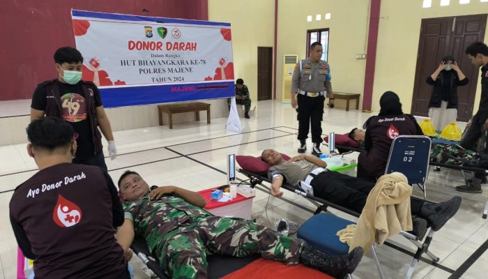 Menyambut Hari Bhayangkara ke-78, Polres Majene Gelar Kegiatan Sosial Donor Darah