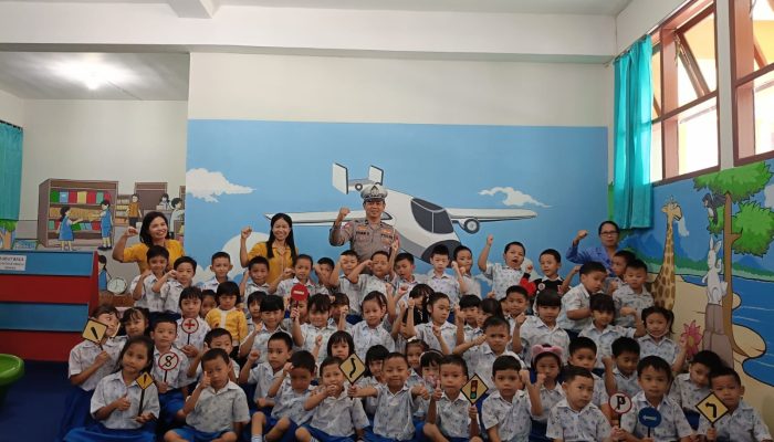 Polisi Sahabat anak, Polantas Tator di TK Angela Paku