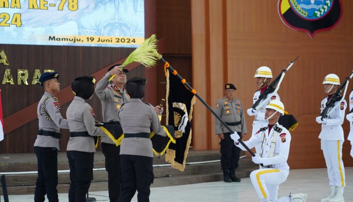 Ritual Pencucian Pataka, Kapolda Sulbar : Kobarkan Semangat, Wujudkan Pengabdian Bhyangkara