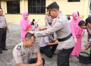 Kapolres Soppeng Pimpin Upacara Kenaikan Pangkat Personil