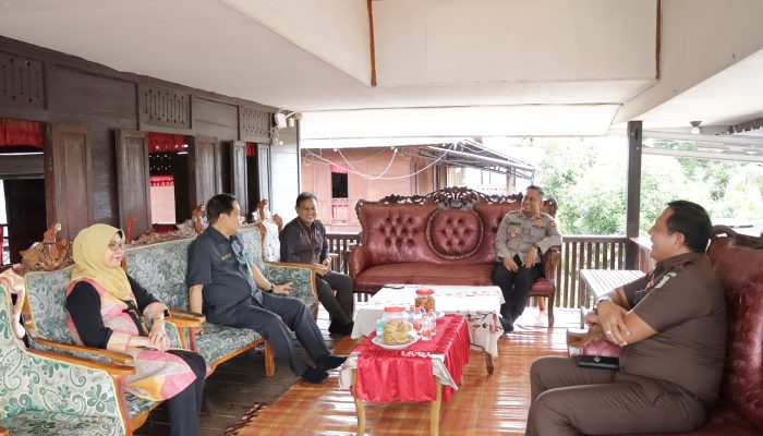 Kapolres Pinrang Sambut Kunjungan Wakil Ketua Komisi III DPR RI di Kabupaten Pinrang