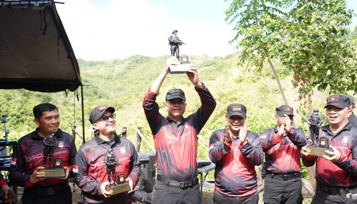Lomba Menembak Polda Sulbar Tambahkan Kemeriahan Hari Bhayangkara ke 78