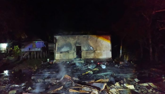 Hindari Aksi Balasan, Kapolres Bone: Serahkan Penyelesaian Kasus Pembakaran pada Pihak Berwajib