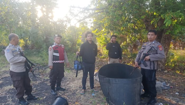 Gerebek Praktek Judi Sabung Ayam, Polsek Tamalatea Amankan Ayam Aduan dan Ring Arena