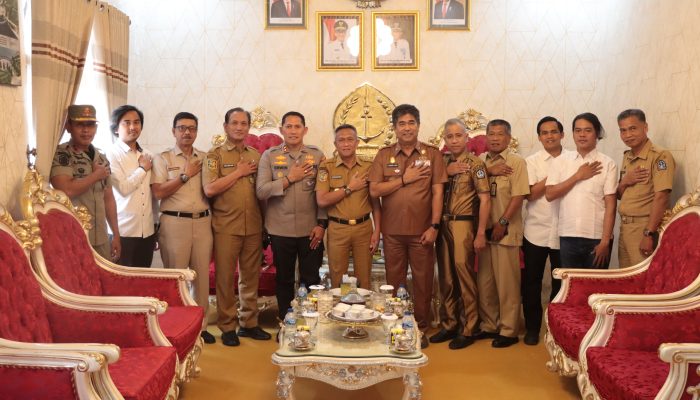 Kapolres Bone Melaksanakan Kunjungan Silaturahmi kepada Pj. Bupati Bone