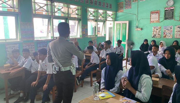 Terjadinya Peningkatan Angka Pelanggaran Lalu Lintas oleh Pelajar, Satlantas Polres Majene Tingkatkan Sosialisasi Ke Sekolah