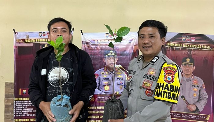 Luncurkan Cooling System: Sinergi Berkelanjutan Polsek Lamuru Penyaluran Bibit Nangka Unggul