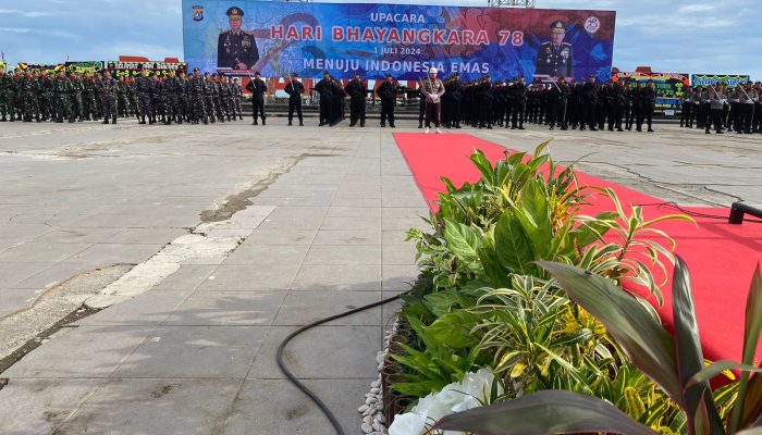 Puncak Hari Bhayangkara di Sulbar Berlangsung Meriah, Kapolda : Kita Terus Tingkatkan Pengabdian