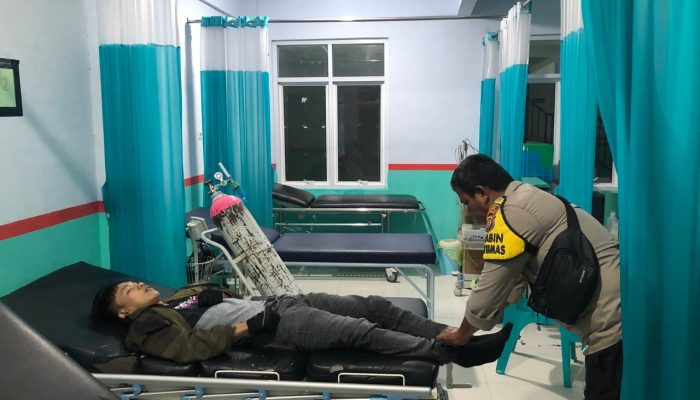 Respon Cepat Polsek Sendana datangi Lokasi Kecelakaan Lalu Lintas Yang Melibatkan Sepeda Motor dan Truk Hino