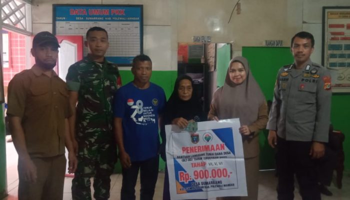 Bhabinkamtibmas Polsek Campalagian Monitoring Penyaluran Bantuan Langsung Tunai (BLT) DD