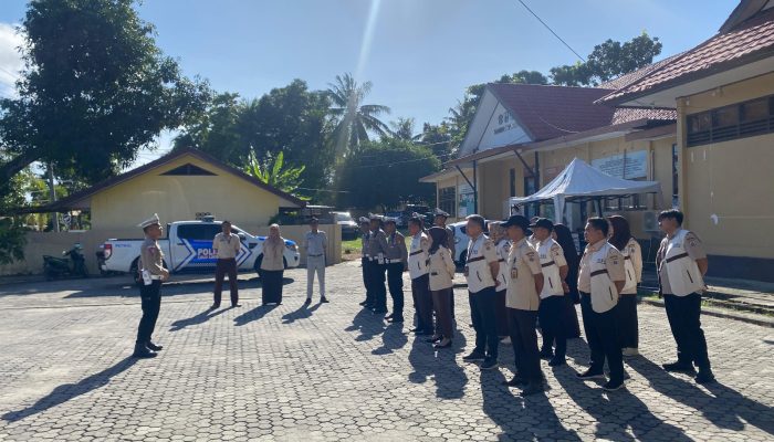 Satlantas Polres Majene Dampingi Pemeriksaan Pajak Kendaraan Bermotor Yang di Gelar BPKPD Majene