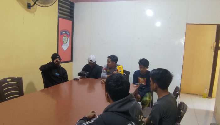 Menyelesaikan Permasalahan Warganya, Bhabinkamtibmas Polsek Tinambung Laksanakan Problem Solving