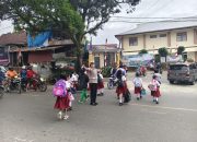 Lancarkan Aktivitas Masyarakat, Satlantas Polres Tator Laksanakan Gatur Lalin