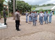 Menyambut HUT RI Ke 79, Bhabinkamtibmas Polres Tator Dan Bhabinsa Latih Paskibraka Tingkat Kecamatan