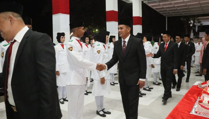 Kapolres Soppeng Hadiri Acara Syukuran Dan Malam Resepsi Kenegaraan Proklamasi Kemerdekaan RI