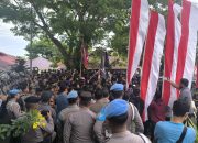 Polda Sulbar Terjunkan Ratusan Personel Beck Up Pengamanan Unjuk Rasa di Kantor DPRD Provinsi
