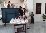 Memakmurkan Tempat Ibadah, Polres Sidrap Tebarkan Kebaikan di Hari Jumat