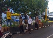 Lagi, Sat Lantas Polres Parepare Kembali Dampingi Pemangkasan Ranting Pohon, Minimalkan Potensi Bahaya