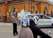 Jaga Kamseltibcar Lantas, Satlantas Polres Bone Amankan Lomba Lari Lapatau Bone Run