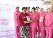 Cegah Stunting, Bhayangkari Subar Berikan Edukasi dan Bantuan Telur dan Susu Jenis Prenagen