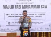Meneladani Akhlak Rasulullah Jadi Pembahasan Pokon Pada Peringatan Maulid di Polres Majene