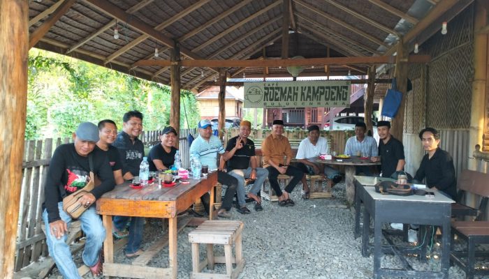 Melalui Tudang Sipulung, Pemuda Sidrap Timur Berdiskusi Pemimpin Sidrap Tahun 2024