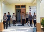 Personel Polres Majene Gelar Patroli Gereja untuk Menjaga Keamanan Ibadah Umat Kristiani