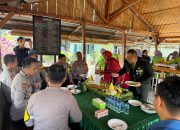 HUT TNI Ke-79, Jajaran Polres Maros Berikan Kejutan Kue Hingga Nasi Tumpeng