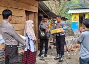 Peduli sesama, Polres Tator Berikan Bantuan Sosial Bagi Warga Lansia dan Kurang Mampu