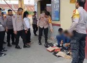 Sidak Ke Polsek Somba Opu, Kapolres Gowa Dapati Pelajar Membolos dan Berikan Hadiah Ini