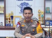 Kasat Lantas Berikan Himbauan Tertib Parkir Di Wilayah Hukum Polres Pinrang