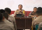 Analisa dan Evaluasi Tugas Bhabinkamtibmas, Wakapolres Majene: Mari Kita Dukung Visi Misi Asta Cita Presiden RI