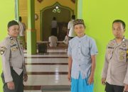 Polsek Pana Polres Mamasa Pastikan Keamanan dan Kelancaran Sholat Jumat di Masjid Nurul Muttahidah