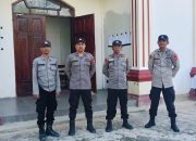Pesonel Polsek Mamasa Laksanakan Patroli Gereja dan Cipta Kondisi Pasca Pemungutan Suara Pilkada Serentak 2024 di Wilayah Hukum Polsek Mamasa