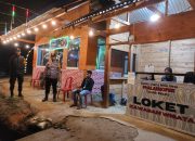 Personil Polsek Mamasa Laksanakan Pengamanan dan Monitoring Kegiatan Wisata Tahunan di Desa Tondokbakaru