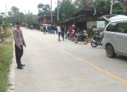 Personel Polsek Sumarorong Polres Mamasa Laksanakn Pergelaran Pasukan di Beberapa Titik keramian