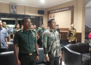 Personel Polres Mamasa Menhadiri Kegiatan Nonton Bareng KASAD Awards Kampung Pancasila 2024 di Kodim 1428 Mamasa