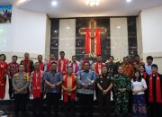 Kapolres Maros Bersama Forkopimda Patroli Sekaligus Silaturahmi Dengan Masyarakat Yang Merayakan Natal