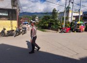 Satlantas Polres Mamasa Gelar Patroli Jalan Kaki untuk Tingkatkan Keamanan dan Kelancaran Lalu Lintas