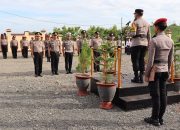 Kapolres Soppeng Pimpin Upacara Kenaikan Pangkat Personel Periode 1 Januari 2025