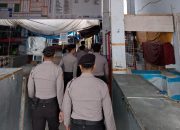 Cegah Aksi Kriminalitas, Satuan Samapta Polres Majene Gelar Patroli Jalan Kaki di Pusat Keramaian