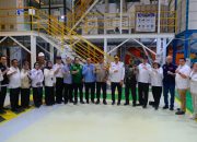 Kapolda Sulsel dan Pj Gubernur Kunjungi Gudang Bulog Sulsel untuk Pantau Stok Pangan