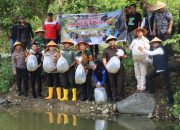 Polres Luwu Gandeng Pemuda Tani Lepas Perdana Bibit Ikan Guna Dukung Ketahanan Pangan