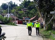 Satlantas Polres Mamasa Laksanakan Patroli Jalan Kaki untuk Tingkatkan Pelayanan kepada Masyarakat