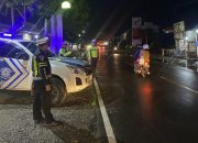 Satlantas Polres Majene Gelar Patroli Blue Light Cegah Pelanggaran Lalu Lintas dan Kriminalitas Jalanan