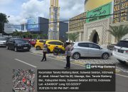 Kasat Lantas Polres Bone Tempatkan Personel Polwan Pam Shalat Jumat